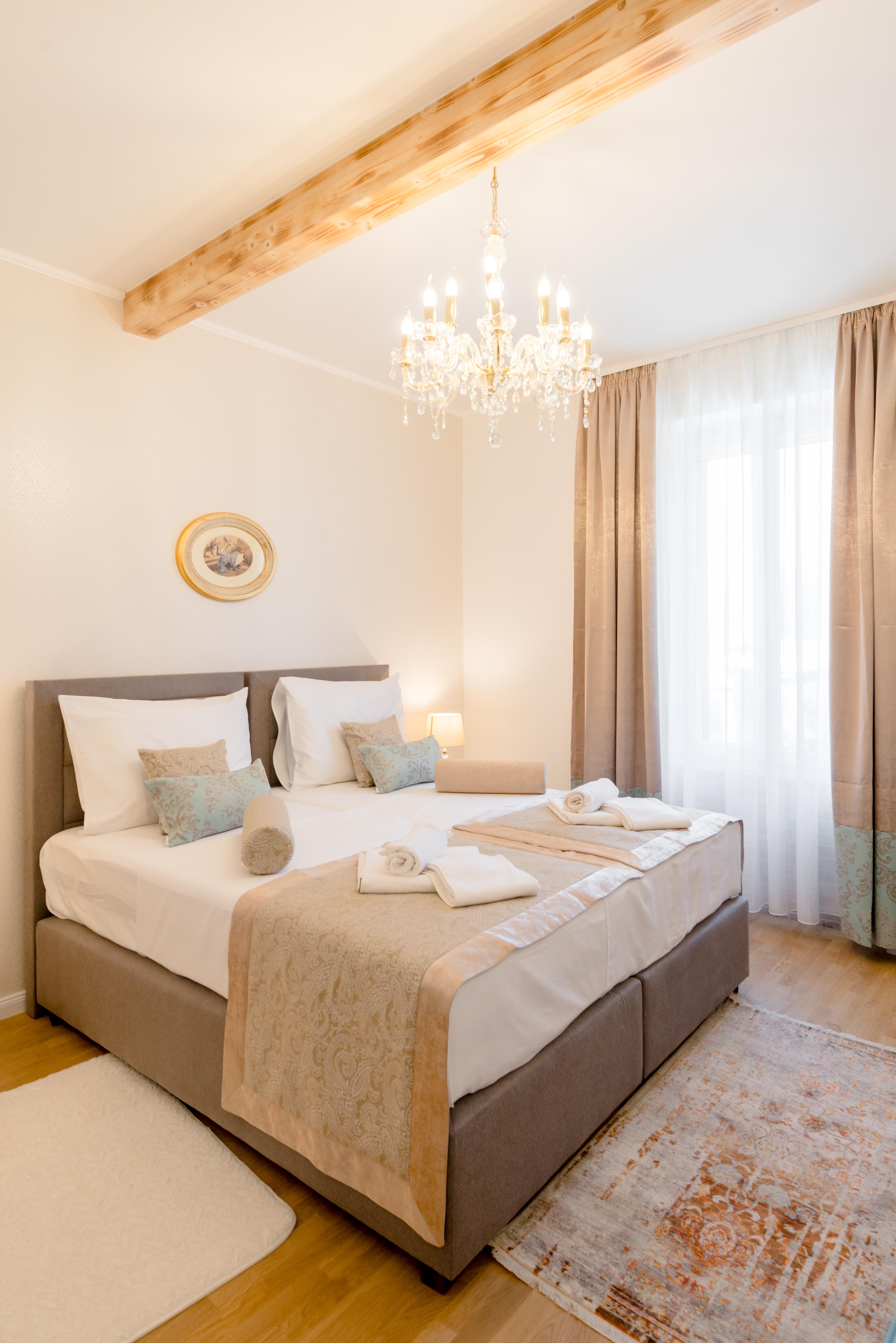Le Monde Luxury Accommodation Split Exterior photo